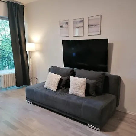 Nahe Dom & Hbf - Balkon, Gartenblick & Homeoffice Apartament