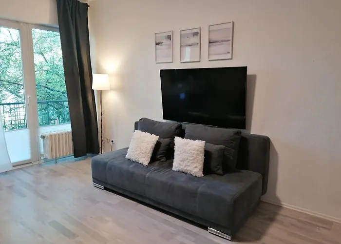 4 Min Naehe Von Hbf Und Dom Mit Garten ,balkon & Office Apartament