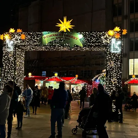 Διαμέρισμα 4 Min Naehe Von Hbf Und Dom Mit Garten ,balkon & Office *