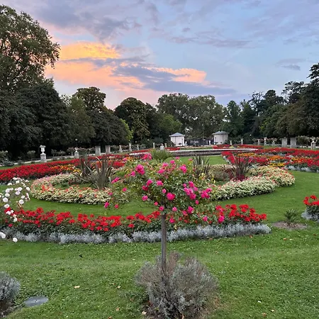 4 Min Naehe Von Hbf Und Dom Mit Garten ,balkon & Office