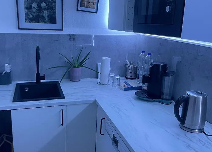 4 Min Naehe Von Hbf Und Dom Mit Garten ,balkon & Office Διαμέρισμα