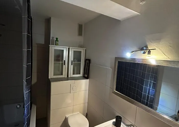 4 Min Naehe Von Hbf Und Dom Mit Garten ,balkon & Office * Κολωνία